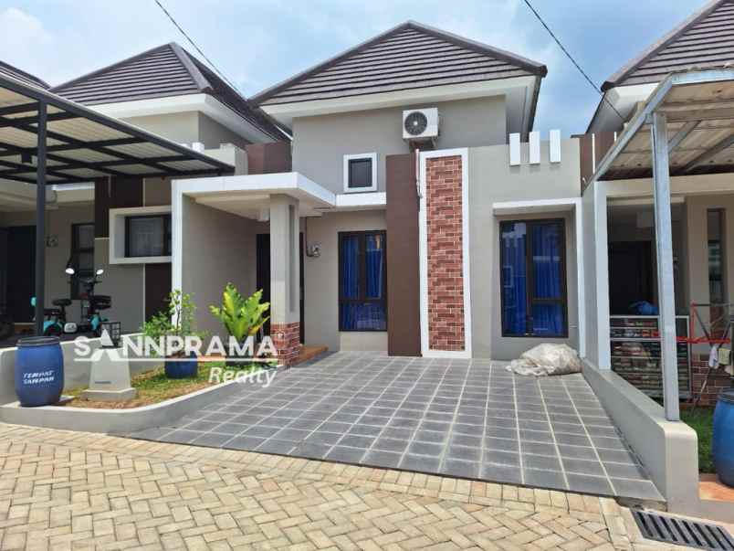 rumah cantik di dalam cluster cinangka sawangan