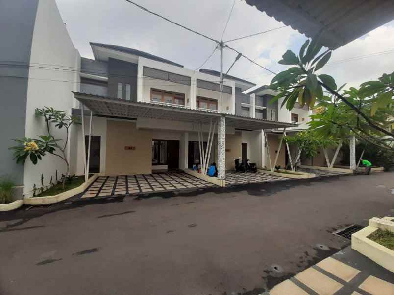 rumah ciganjur jagakarsa