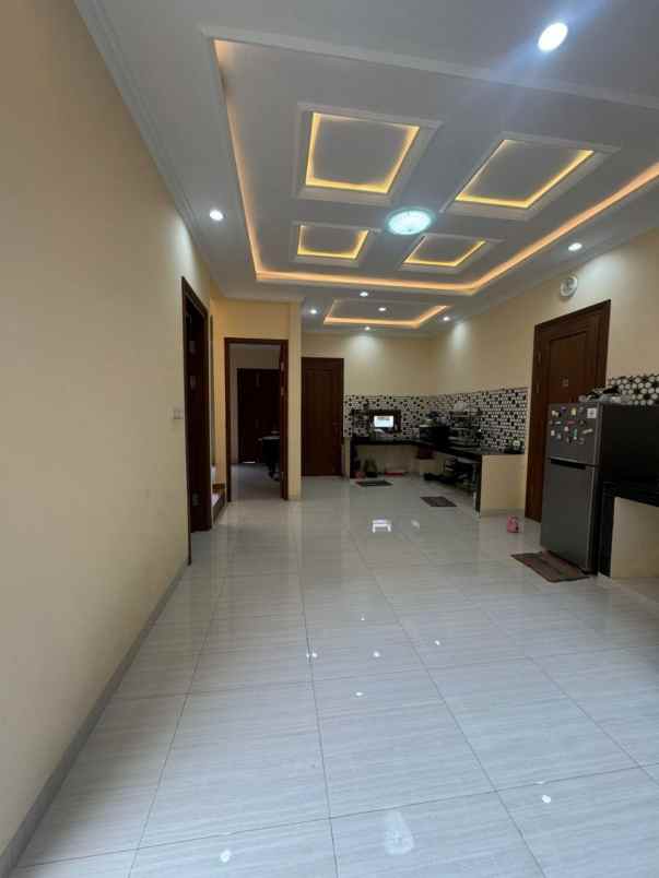 rumah cikutra dekat ciigadung pahlawan bandung