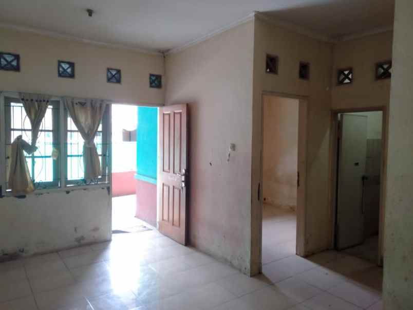 rumah cinere raya limo