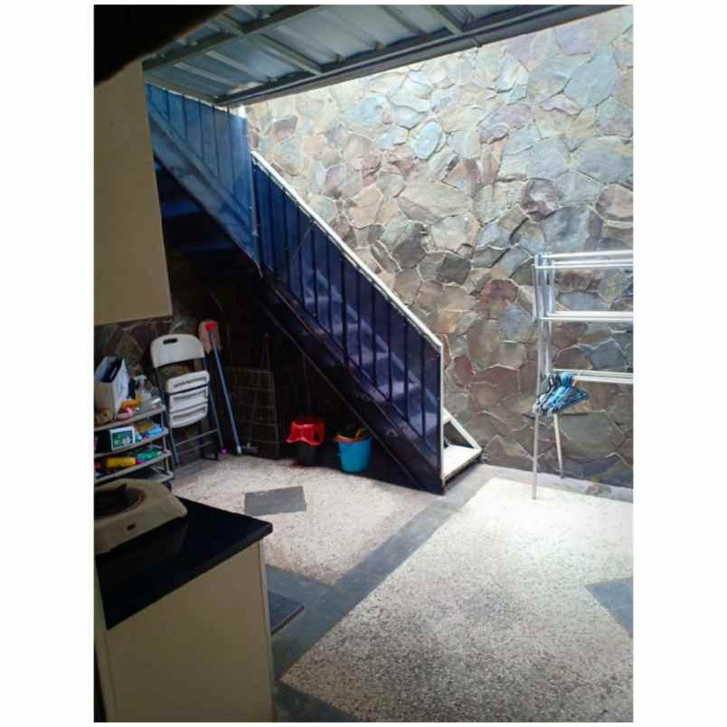 rumah cirendeu ciputat