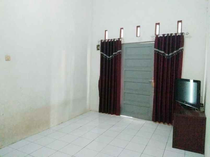 rumah cluster taman serpong