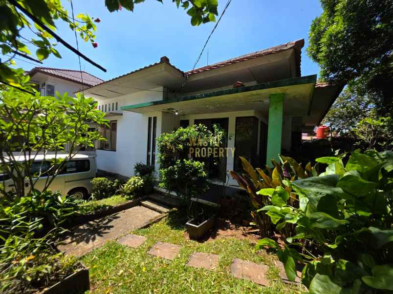 rumah dan tanah luas di villa inti persada tangsel