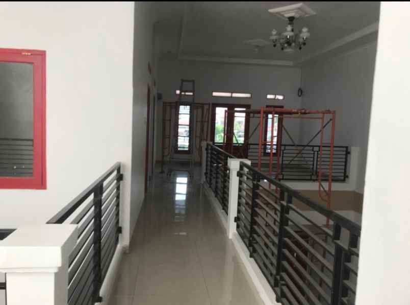 rumah dekat mall di prima harapan regency bekasi utara