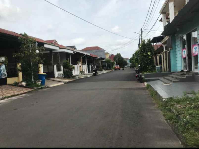 rumah dekat mall di prima harapan regency bekasi utara
