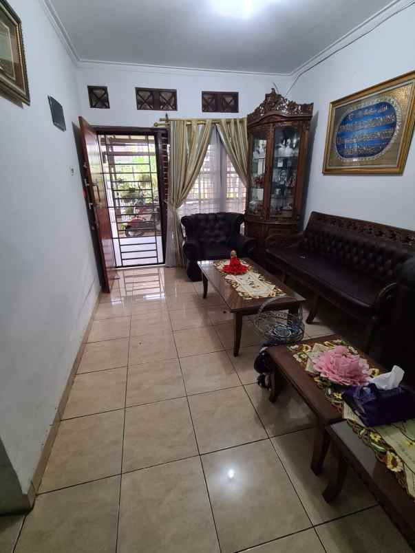 rumah di mampang prapatan jakarta selatan