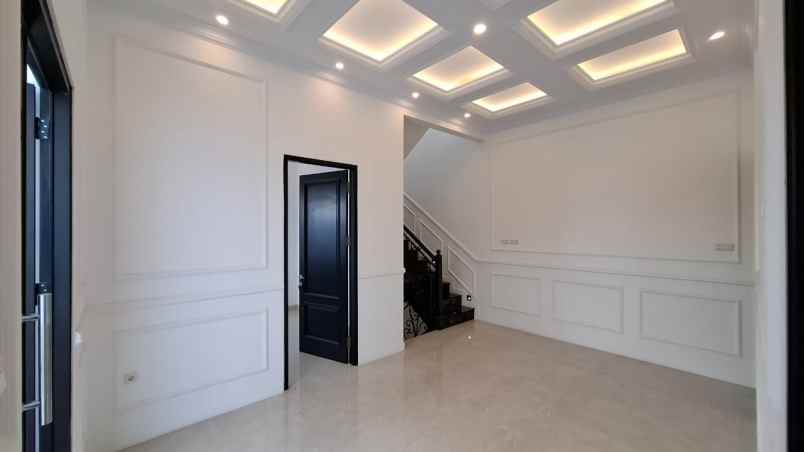 rumah dijual jagakarsa 2 rooftop