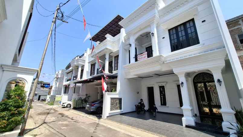 rumah dijual jagakarsa 2 rooftop