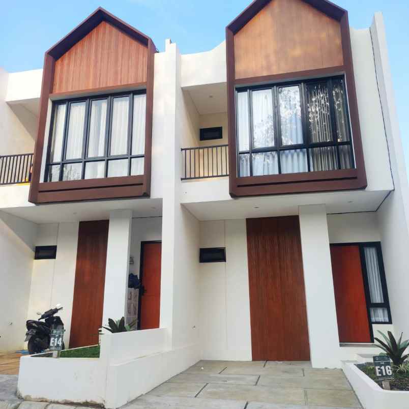 rumah dua lantai kota bandung timur mahaba villge