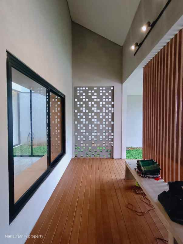 rumah elegant modern di joglo