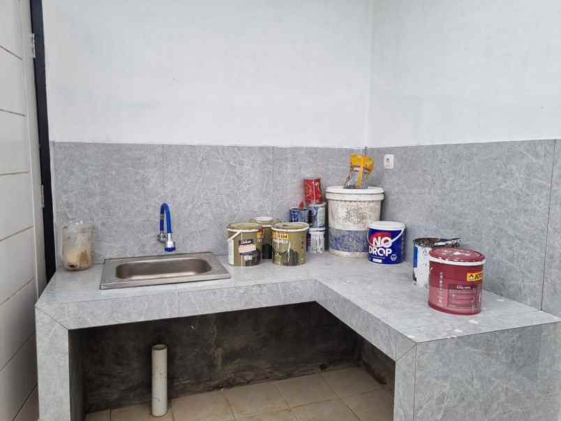 rumah estetik siap huni dekat jalan raya wates