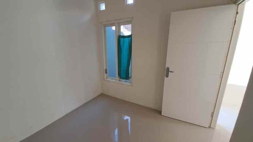 rumah fully furnished harga murah di metes sedayu