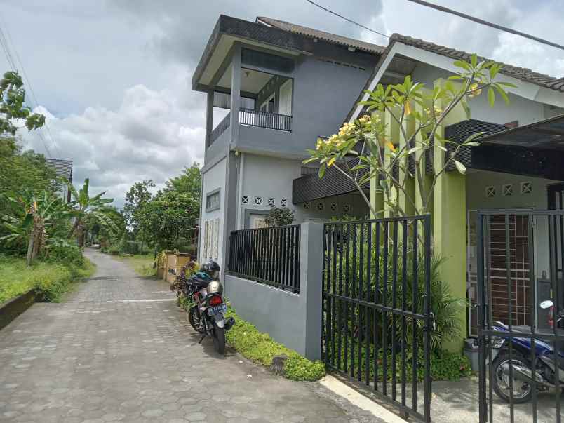 rumah gondanglegi