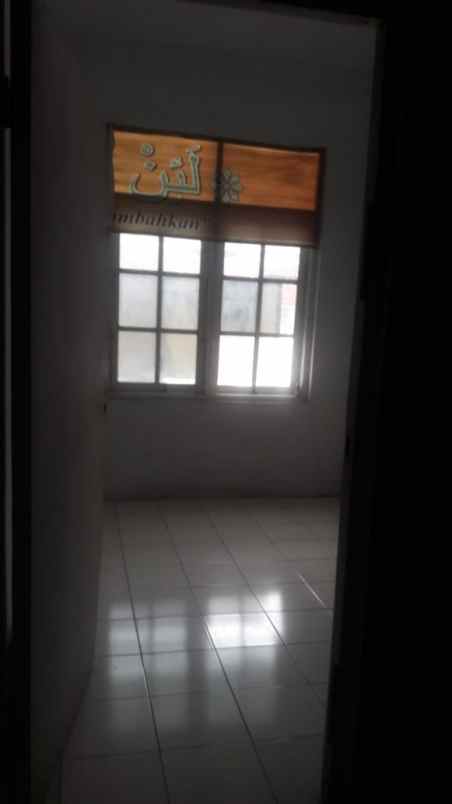 rumah harapan indah bekasi