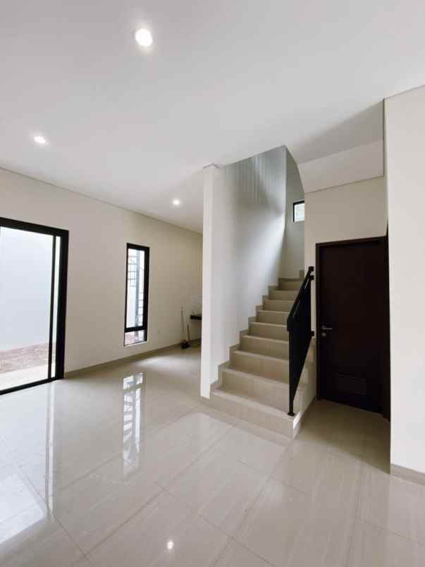 rumah imperial gading