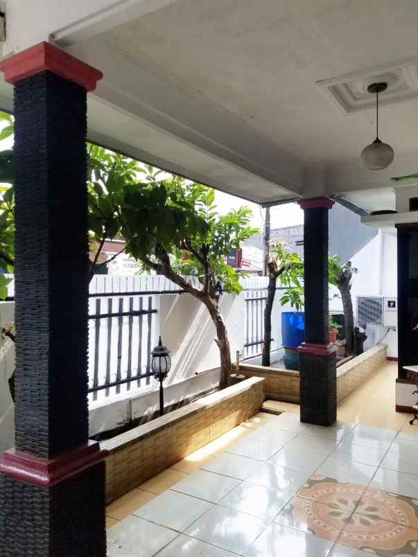 rumah jalan kincan raya jatibening