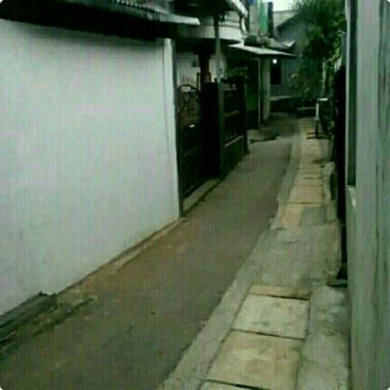 rumah jalan raya bogor km 40