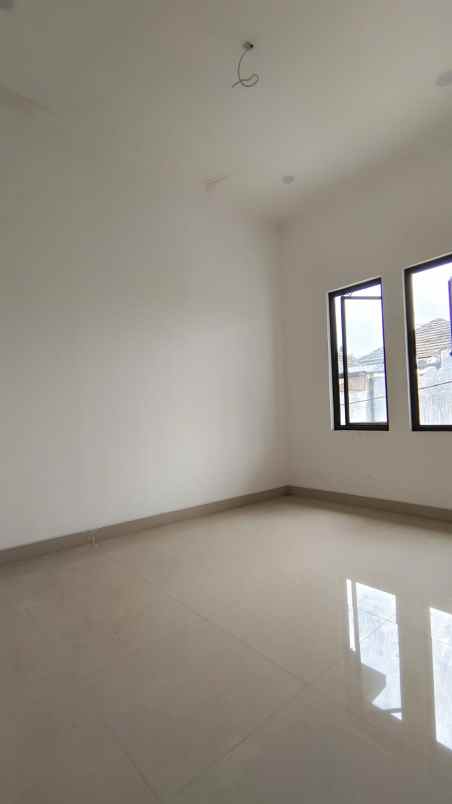 rumah jatiwarna bekasi jawa barat