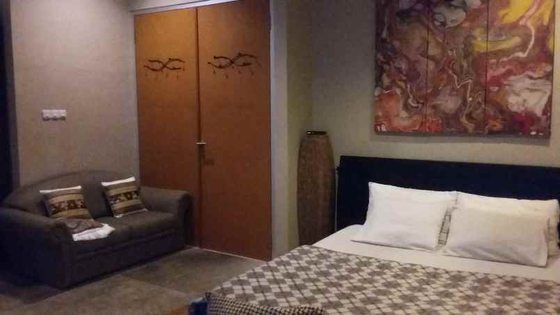 rumah jl garuda 1 no 21 cluster