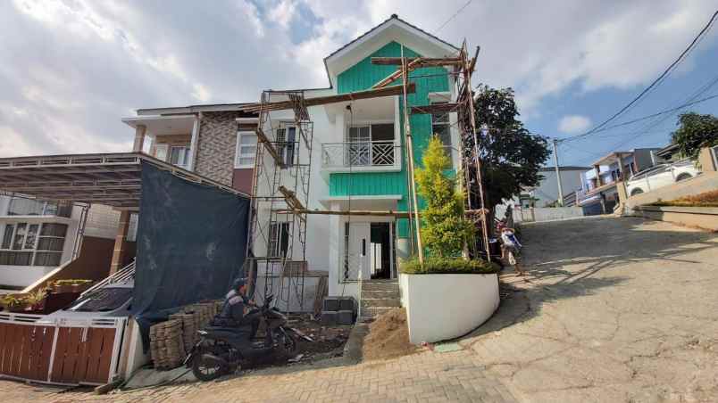 rumah jl kolonel masturi sukajaya