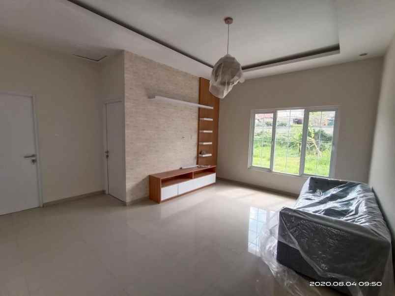 rumah jl kolonel masturi sukajaya