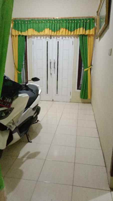 rumah jl pasir putih sawangan