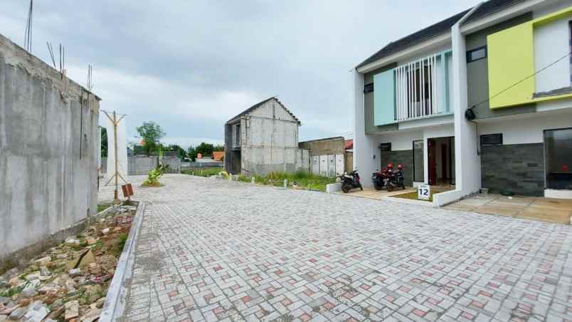 rumah jl pinang pamulang