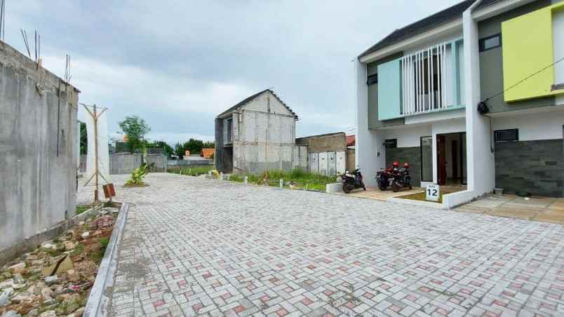 rumah jl pinang pamulang