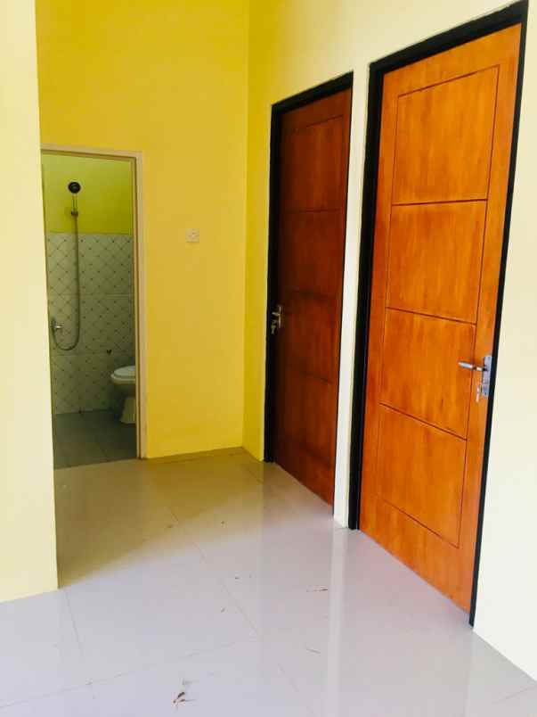 rumah jl smpn 6 kalibaru