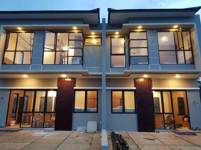 rumah jl wibawa mukti ii