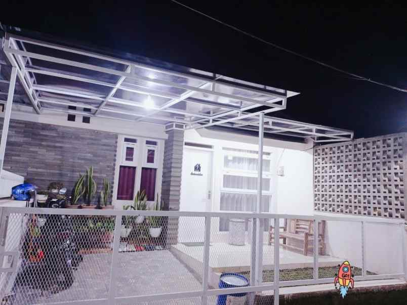 rumah jln nanjung km 4 lagadar