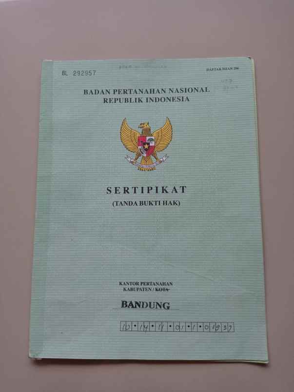 rumah jln nanjung km 4 lagadar