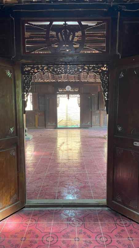 rumah joglo tembalang semarang