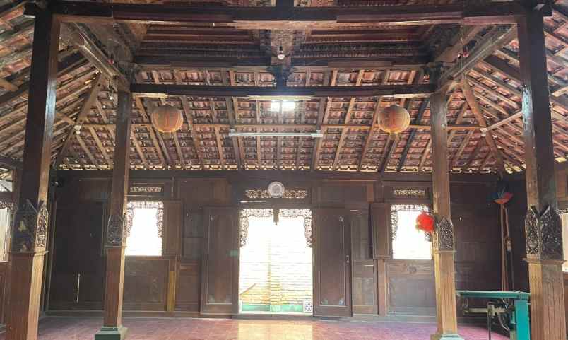 rumah joglo tembalang semarang