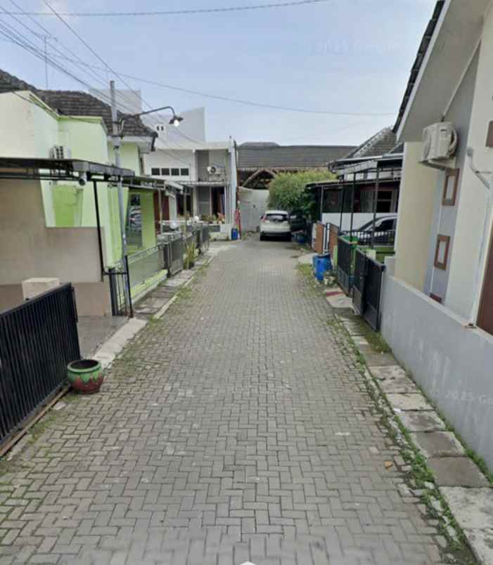 rumah kalicari palebon pedurungan semarang