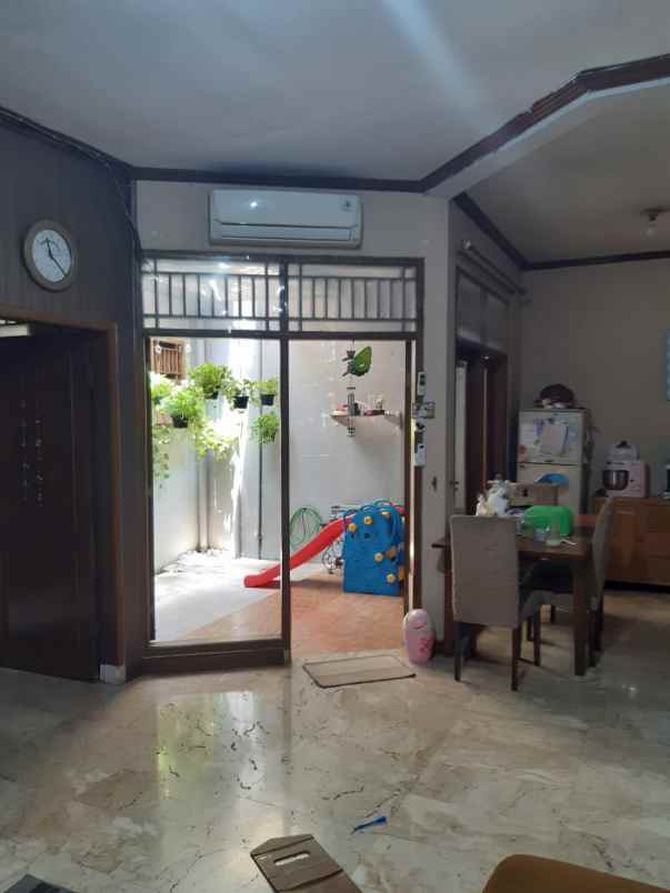 rumah kalimalang duren sawit