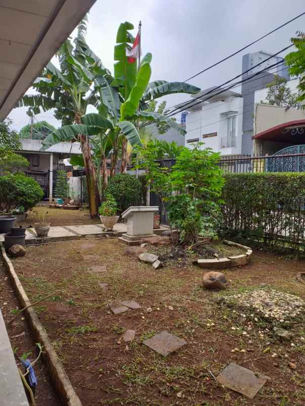 rumah kebayoran lama