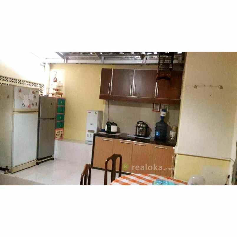 rumah komplek pln duren tiga