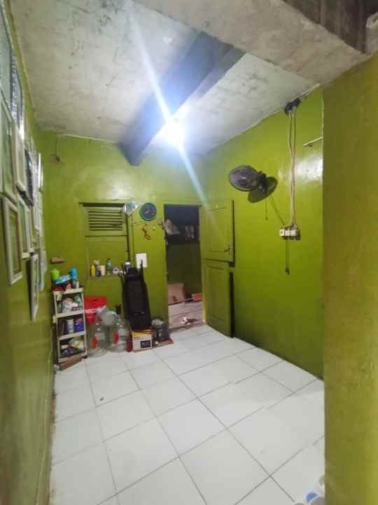 rumah kos 2 lantai siap huni