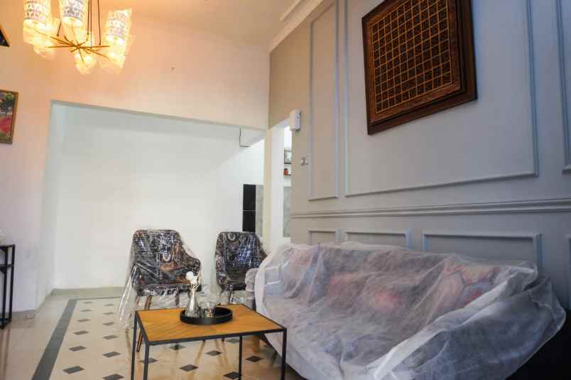 rumah kost 2 lantai siap huni dekat kampus brawijaya