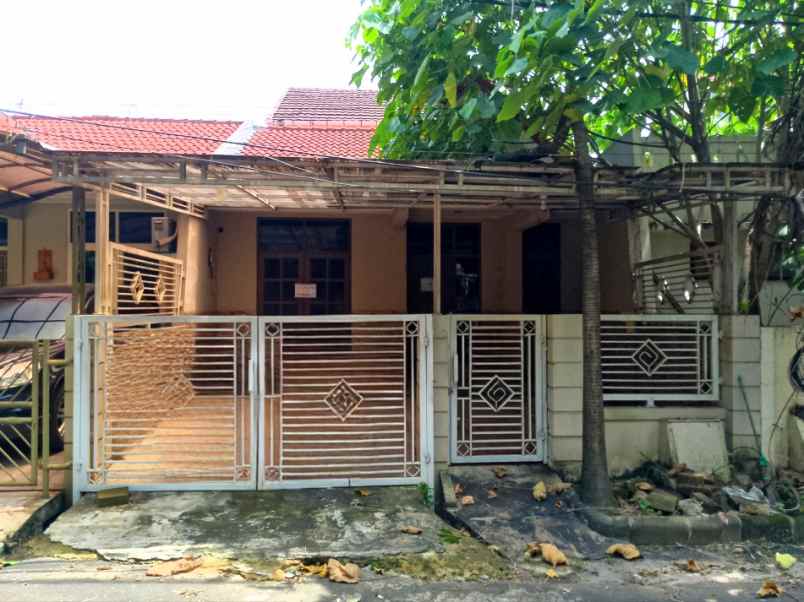 rumah lokasi oke di pulogebang kirana cakung jaktim
