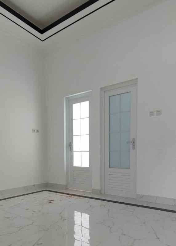 rumah mewah 2 lantai depok di krukut limo