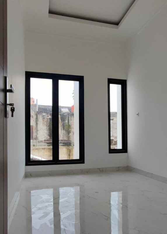 rumah mewah 2 lantai depok di krukut limo