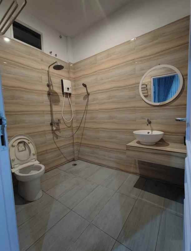 rumah mewah danau sentarum