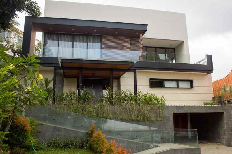 rumah mewah dijual di dago bandung
