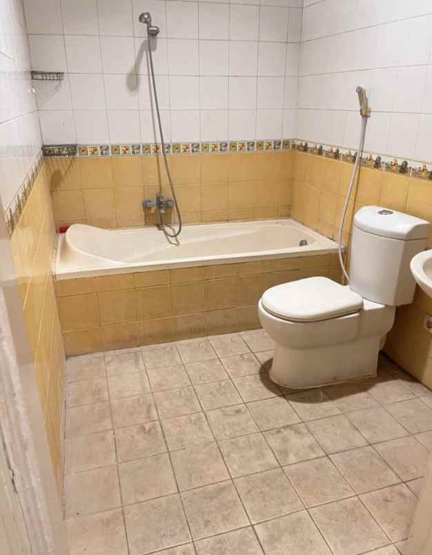 rumah mewah kawaluyaan dekat kiaracondong bandung