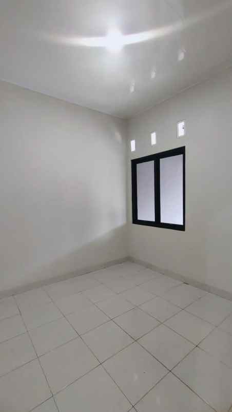 rumah minimalis siap huni di cluster pamulang tangsel