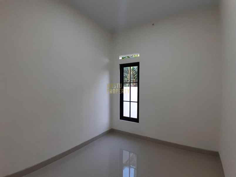 rumah modern cantik harga murah dekat kampus uii