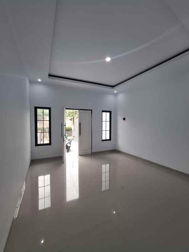 rumah non cluster siap huni di jatiwaringin