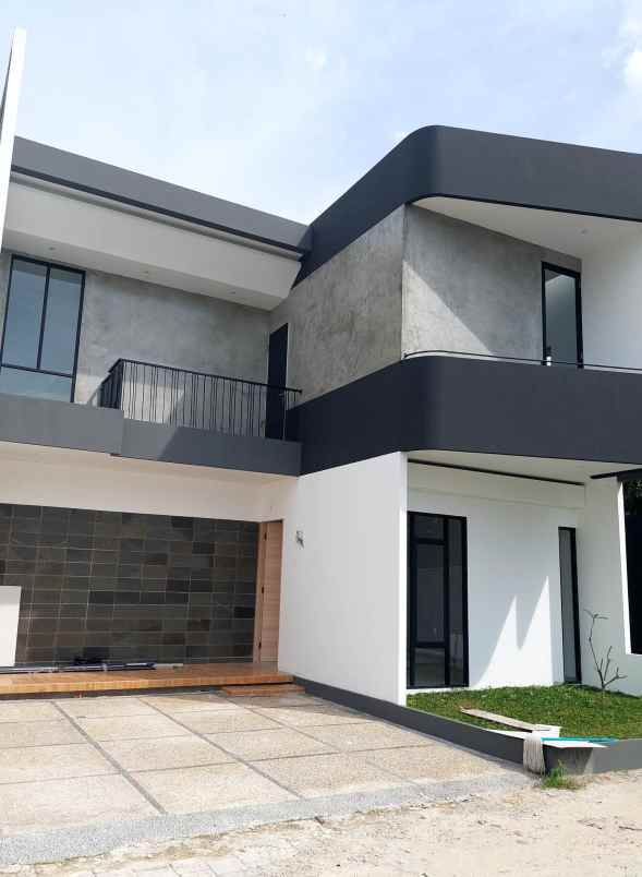 rumah nyaman di jalan bakti pekanbaru